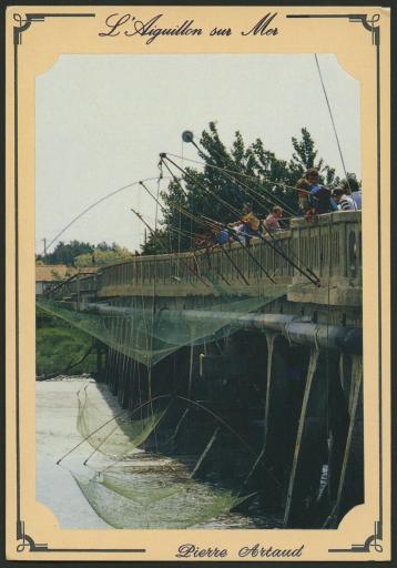 Concours de pêche aux carrelets, sur le pont reliant L'Aiguillon-sur-Mer et La Faute-sur-Mer / M. Pelé phot.